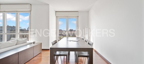 2 bedrooms Penthouse in Legnano, Italy No. 68073 4