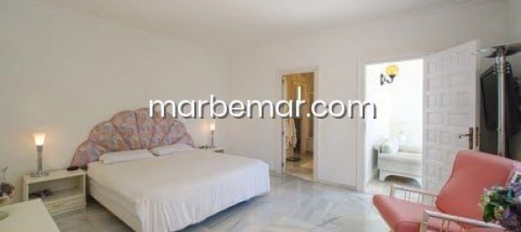 Villa de 6 dormitorios en Marbella, Spain No. 98863 26