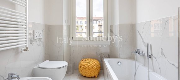 3 Schlafzimmer Wohnung in Milan, Italy, Nr. 390807 12