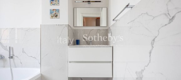 3 Schlafzimmer Wohnung in Milan, Italy, Nr. 390807 13