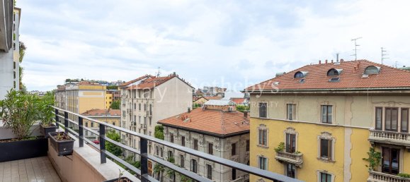 3 Schlafzimmer Wohnung in Milan, Italy, Nr. 390807 8