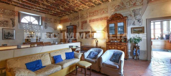 Villa de 26 dormitorios en Brescia, Italy No. 361344 3