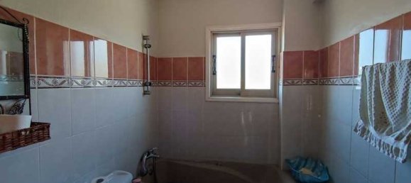 Коммерческая недвижимость с 3 спальнями в Марони, Кипр № 67963 10