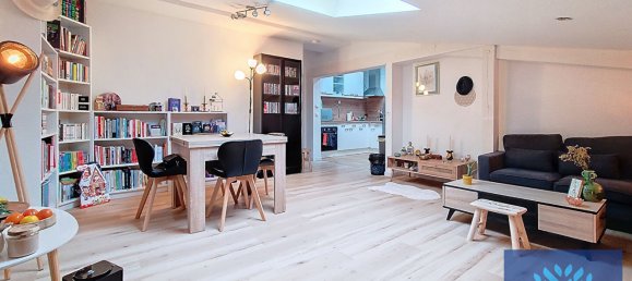 Apartamento de 3 dormitorios en Breuillet, France No. 170272 2