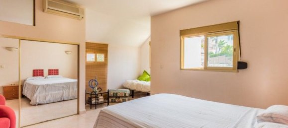 9 bedrooms Villa in Marbella, Spain No. 149460 10