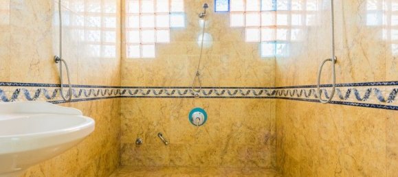 9 bedrooms Villa in Marbella, Spain No. 149460 12