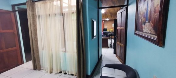 400m² Shop in Alajuela, Costa Rica No. 1352 4