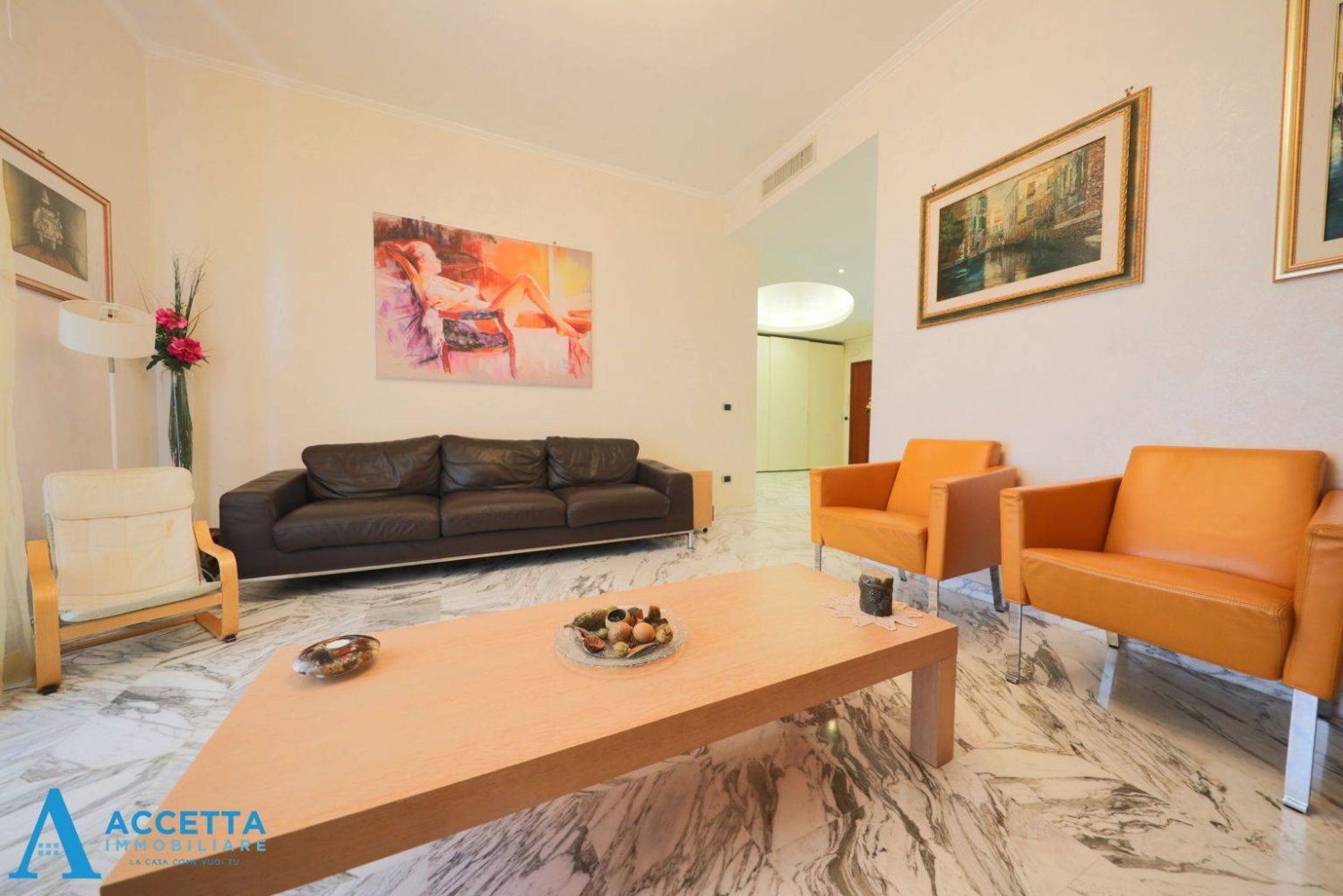 3 Schlafzimmer Wohnung in Taranto, Italy, Nr. 343927