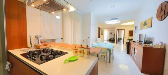 3 Schlafzimmer Wohnung in Taranto, Italy, Nr. 343927 7