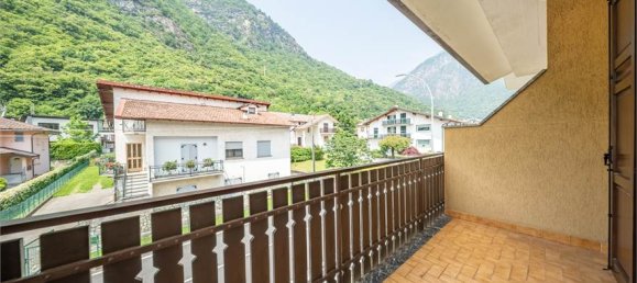 3 Schlafzimmer Villa in Mese, Italy, Nr. 377696 21