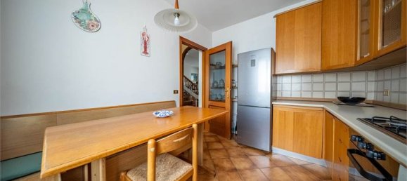 3 Schlafzimmer Villa in Mese, Italy, Nr. 377696 26