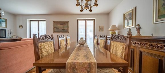 3 Schlafzimmer Villa in Mese, Italy, Nr. 377696 5