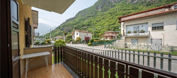 3 Schlafzimmer Villa in Mese, Italy, Nr. 377696 14