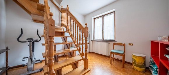 3 Schlafzimmer Villa in Mese, Italy, Nr. 377696 50