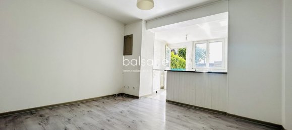 2 bedrooms House in Deville-les-Rouen, France No. 357193 4