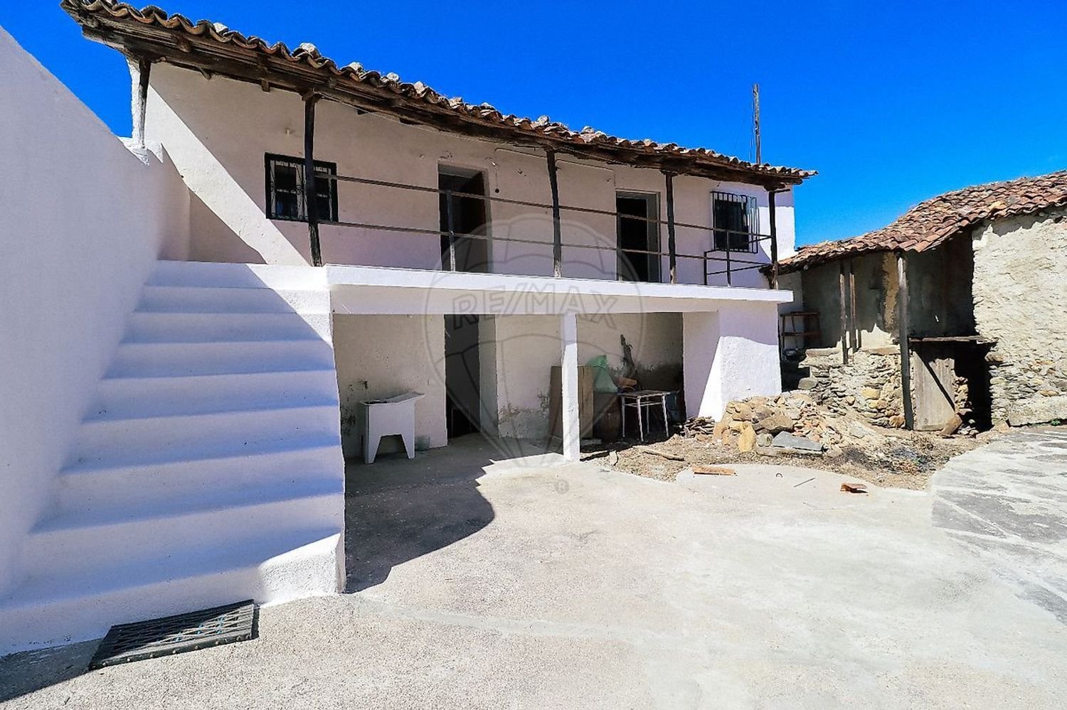 Дом с 2 спальнями в Лозан, Португалия № 172004