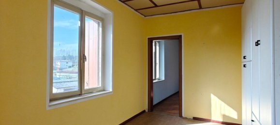 Дом с 6 спальнями в Удине, Италия № 364001 28