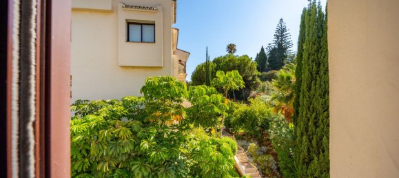 Ático de 3 dormitorios en La Quinta, Spain No. 180947 22