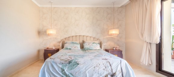 Ático de 3 dormitorios en La Quinta, Spain No. 180947 8