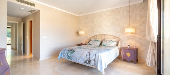 Ático de 3 dormitorios en La Quinta, Spain No. 180947 7