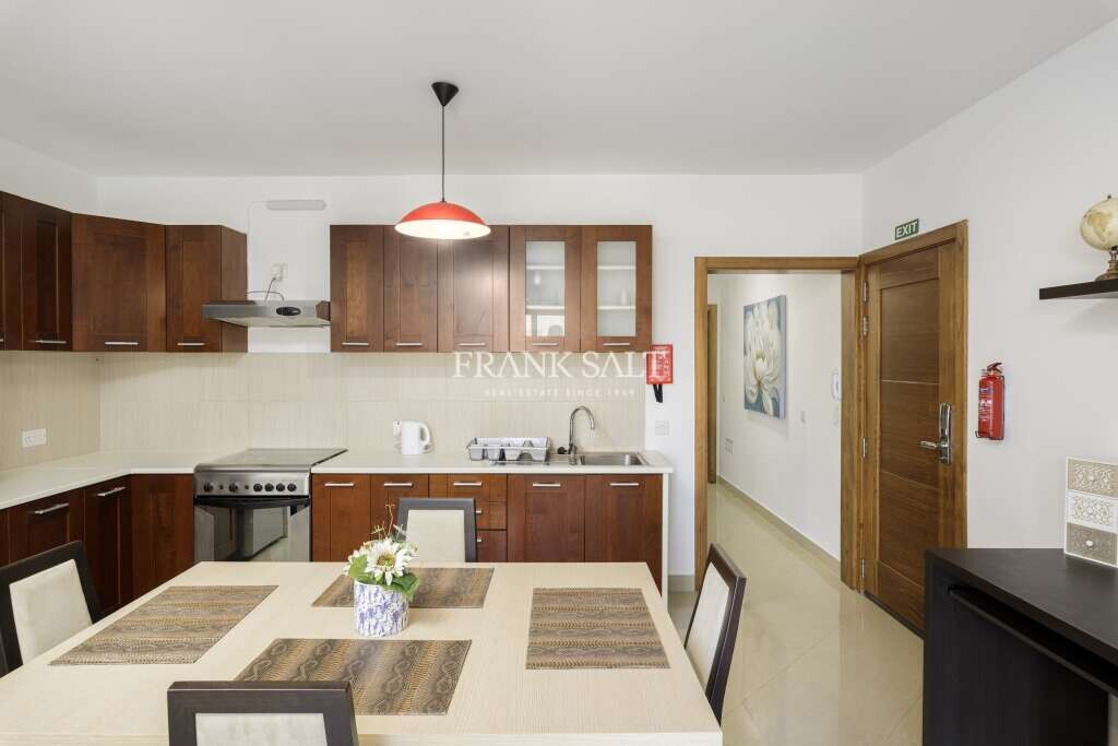Apartamento de 1 dormitorio en Saint Paul's Bay, Malta No. 10688