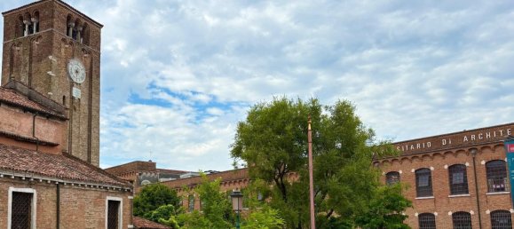 2 bedrooms Apartment in Venice, Italy No. 325511 17