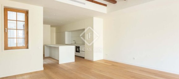 Ático de 2 dormitorios en Ciudad Vieja, Spain No. 127793 43