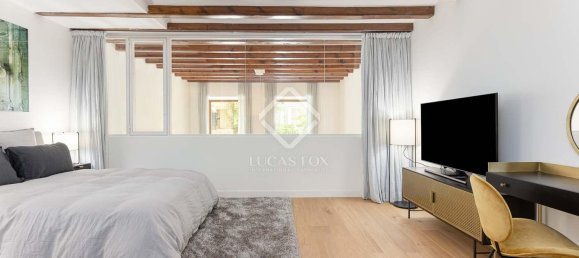 Ático de 2 dormitorios en Ciudad Vieja, Spain No. 127793 47