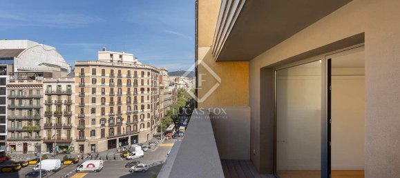 Ático de 2 dormitorios en Ciudad Vieja, Spain No. 127793 26