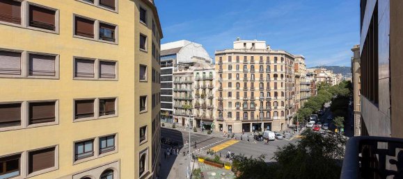 Ático de 2 dormitorios en Ciudad Vieja, Spain No. 127793 19