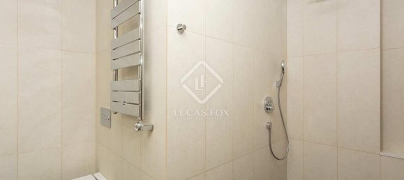 Ático de 2 dormitorios en Ciudad Vieja, Spain No. 127793 22