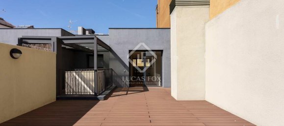 Ático de 2 dormitorios en Ciudad Vieja, Spain No. 127793 31