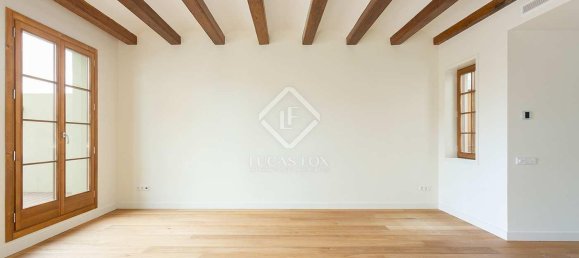 Ático de 2 dormitorios en Ciudad Vieja, Spain No. 127793 6