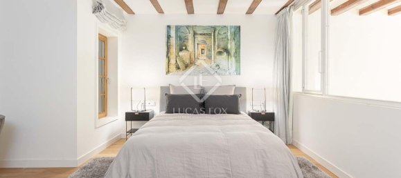 Ático de 2 dormitorios en Ciudad Vieja, Spain No. 127793 46