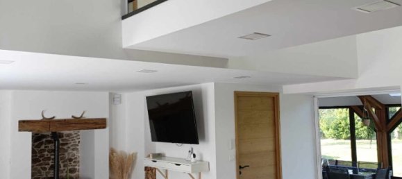 4 bedrooms House in Loire-Atlantique, France No. 280170 3