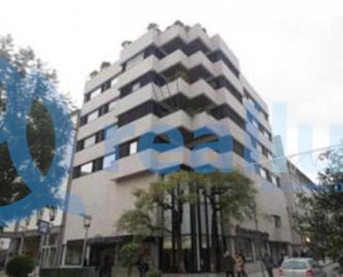 1732m² Shop in Braga, Portugal No. 8149