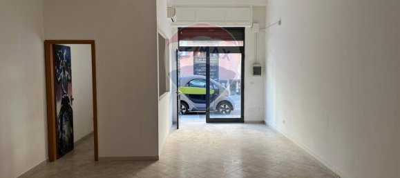 45m² Commercial property in Syracuse, Italy No. 246738 7