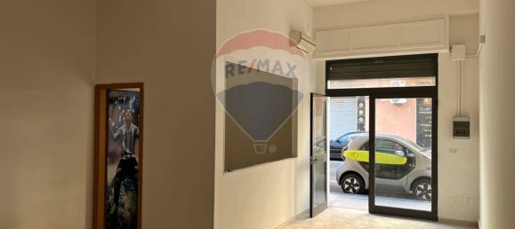 45m² Commercial property in Syracuse, Italy No. 246738 4