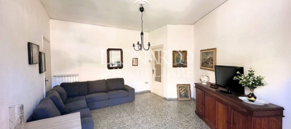 4 rooms Apartment in Naples, Italy No. 94377 5