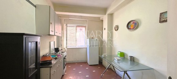 4 rooms Apartment in Naples, Italy No. 94377 10
