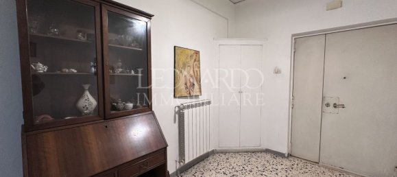 4 rooms Apartment in Naples, Italy No. 94377 8