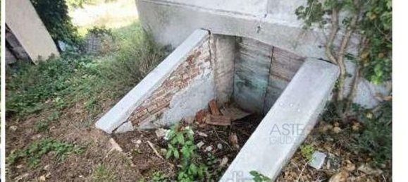 Apartamento de 100 dormitorios en Fabriano, Italy No. 378022 6