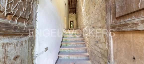 7 bedrooms Building in Corciano, Italy No. 105854 15