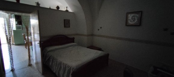 2-Zimmer Haus in Lavello, Italy, Nr. 131543 4