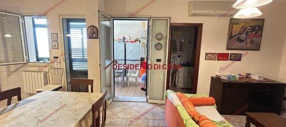 Apartamento de 5 dormitorios en Bagheria, Italy No. 342100 9