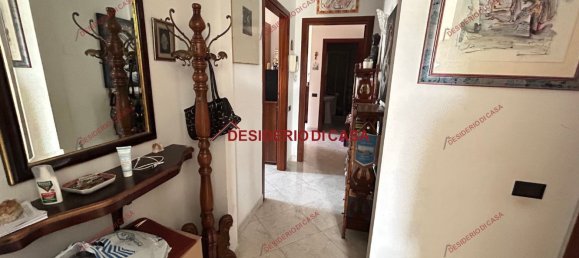 Apartamento de 5 dormitorios en Bagheria, Italy No. 342100 12