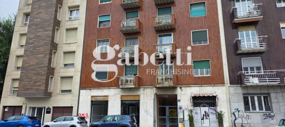 Propriété commerciale à Milan, Italy 91m² No. 361049 15