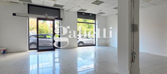 Propriété commerciale à Milan, Italy 91m² No. 361049 9