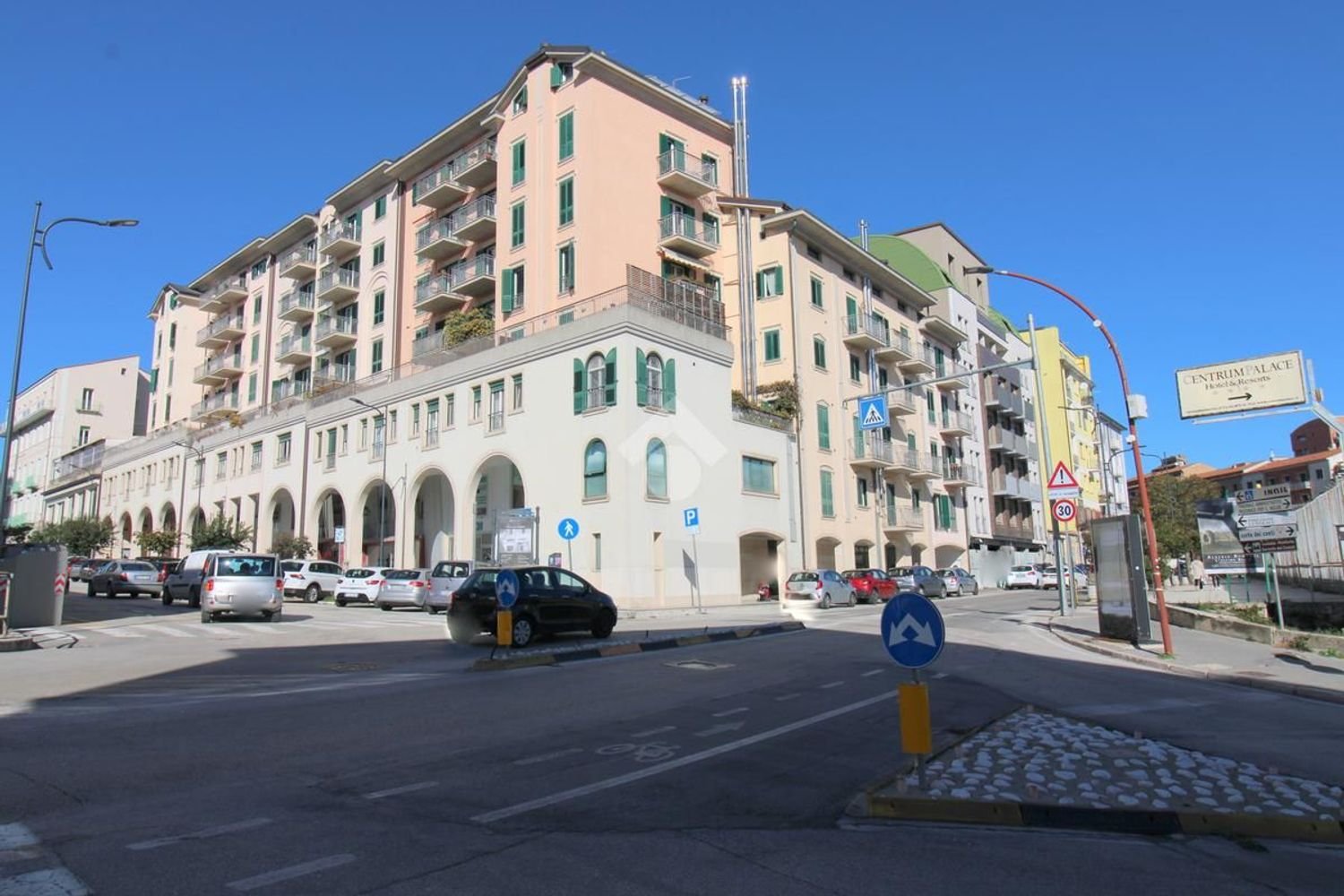 4 rooms Apartment in Campobasso, Italy No. 279578