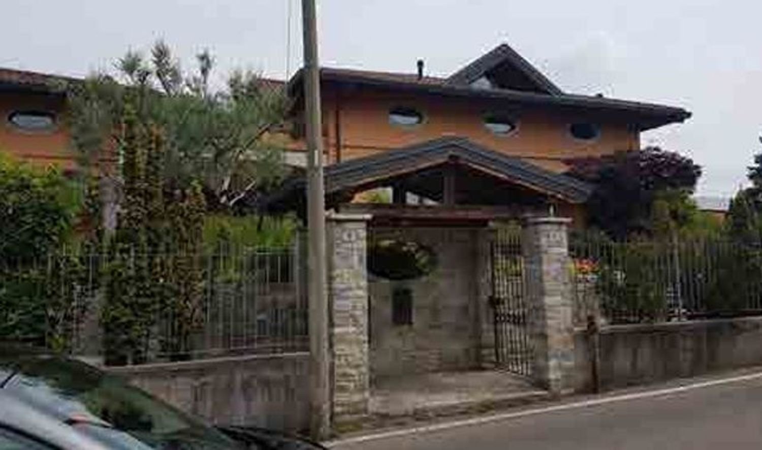 10غرفة فيلا في Besana in Brianza, Italy رقم 6234